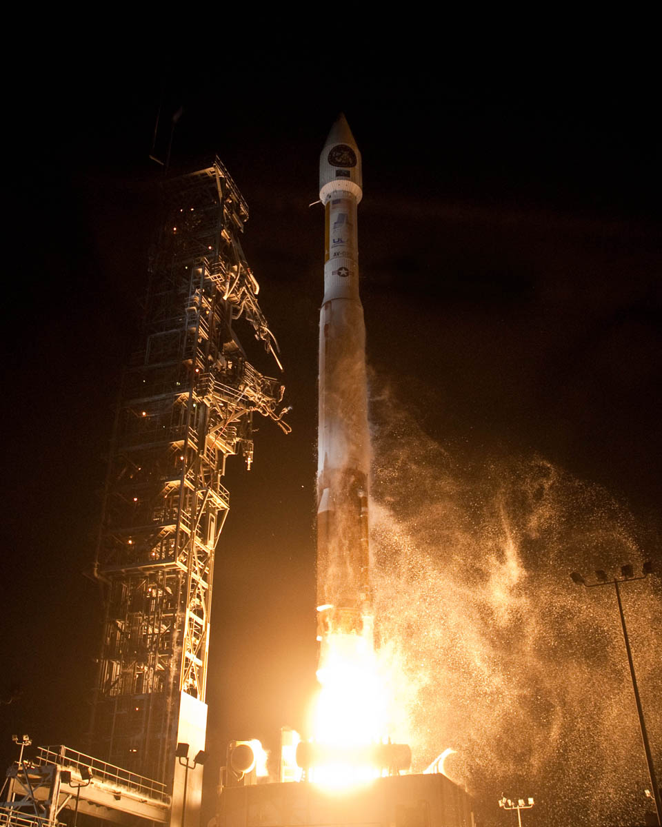 New U.S. Spy Satellite Launches on Clandestine Mission